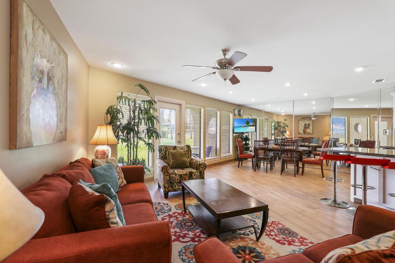 Ground Floor Beachfront Beauty! Steps To The Beach And Pool جنوب جزيرة بادري المظهر الخارجي الصورة
