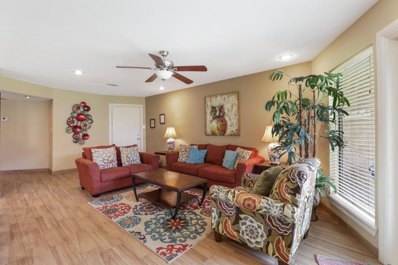 Ground Floor Beachfront Beauty! Steps To The Beach And Pool جنوب جزيرة بادري المظهر الخارجي الصورة
