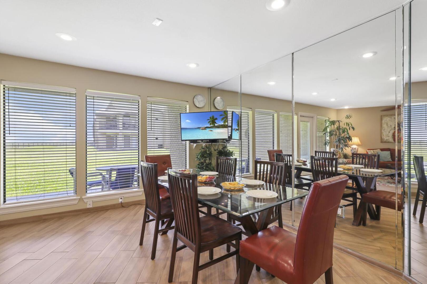 Ground Floor Beachfront Beauty! Steps To The Beach And Pool جنوب جزيرة بادري الغرفة الصورة